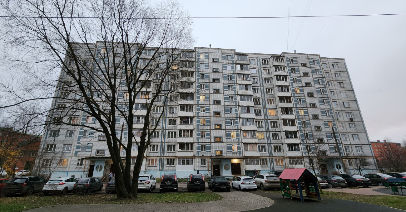 Дмитров, Оборонная улица, 14