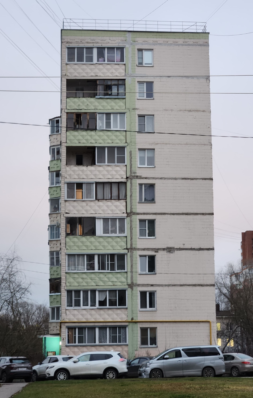 Dmitrov, Микрорайон им. Аверьянова, 16