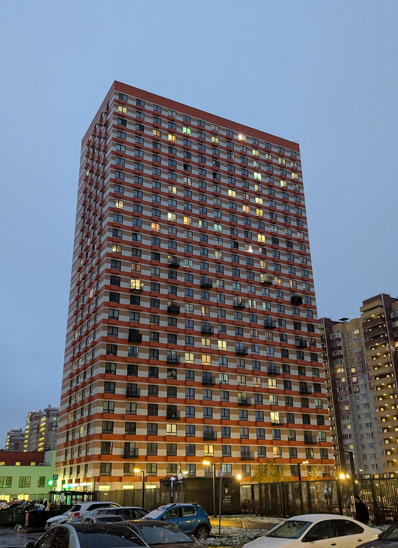 Ленинский городской округ, прочие н.п., пос. Боброво, Крымская улица, 7 корп. 1