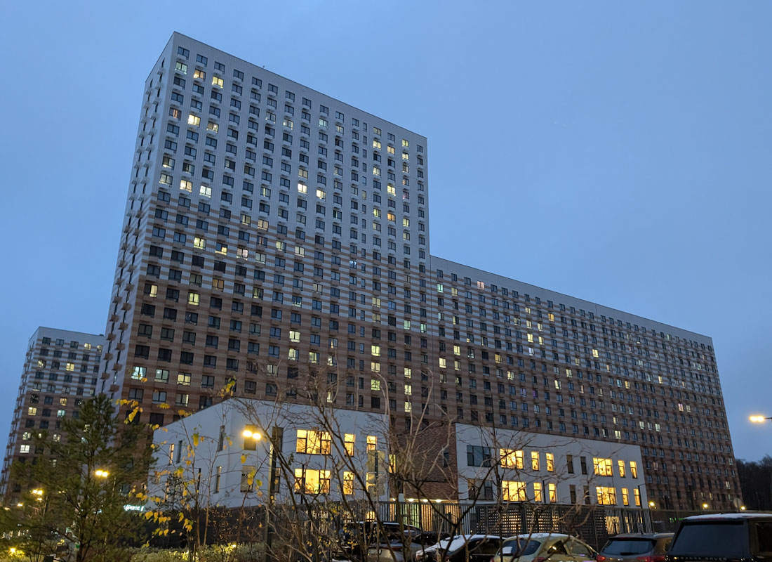 Ленинский городской округ, прочие н.п., пос. Боброво, Лесная улица, 2; пос. Боброво, Лесная улица, 4