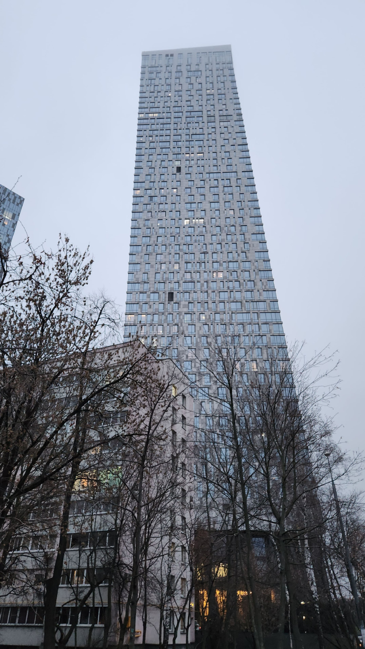 Moskva, Мосфильмовская улица, 8