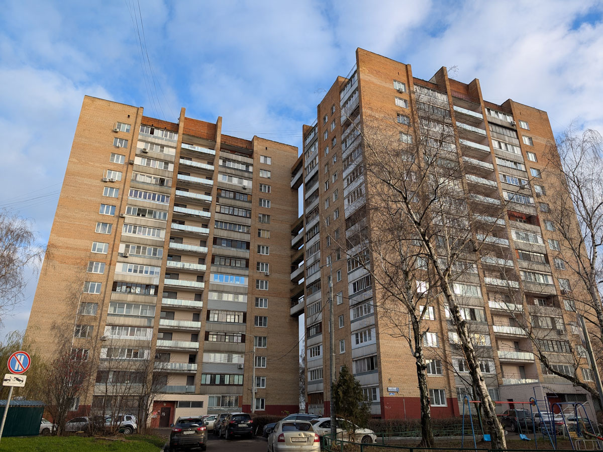 Podolsk, Улица Ульяновых, 3; Улица Ульяновых, 1