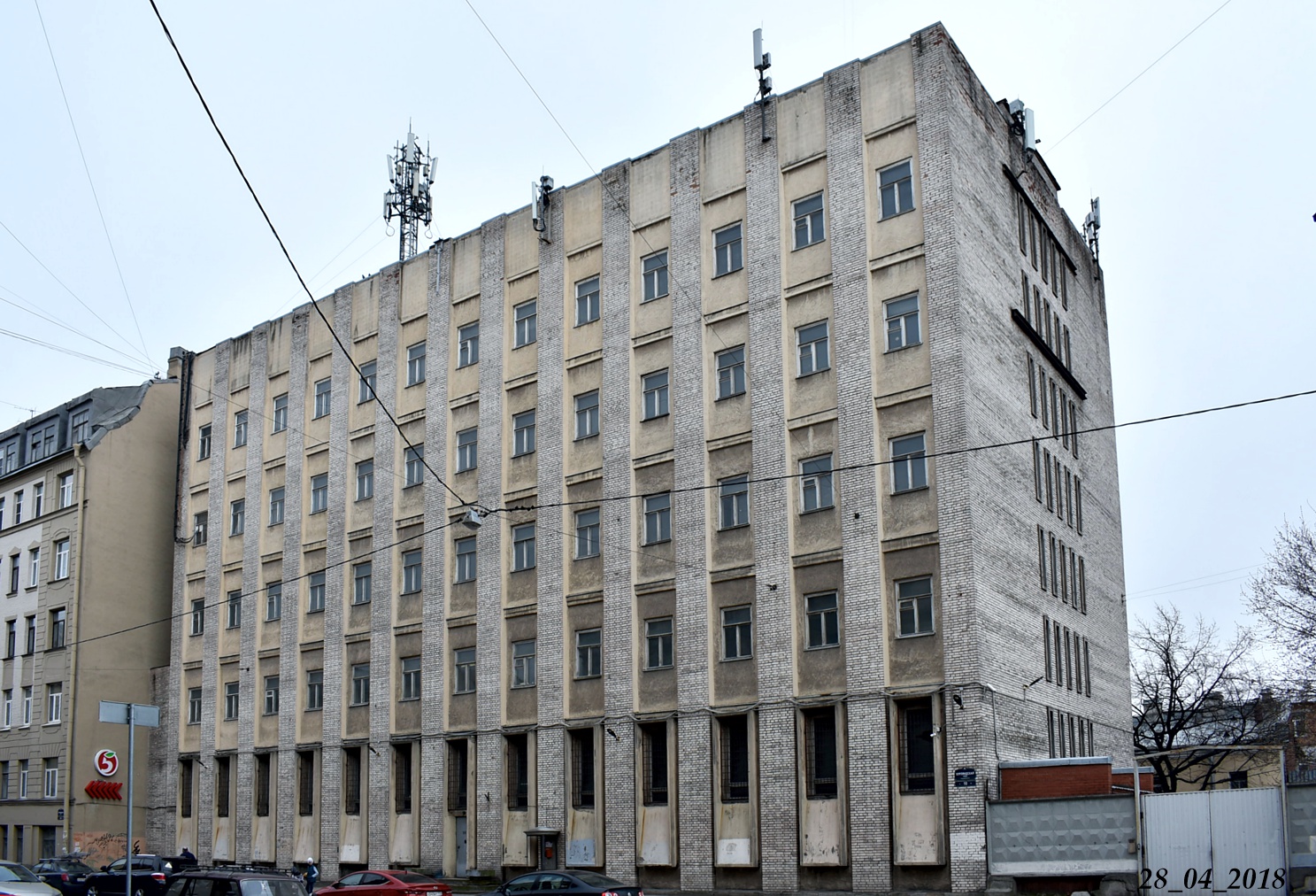 Санкт-Пецярбург, Курляндская улица, 10