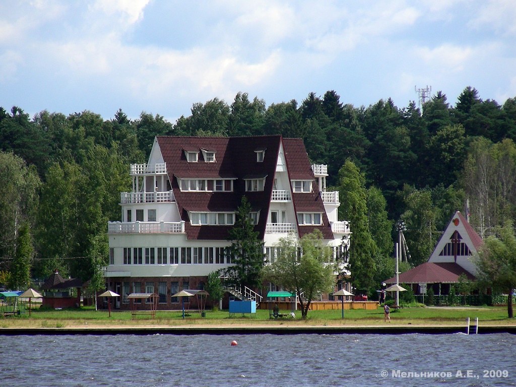 Mytishchi city district, other localities, село Троицкое, Святотроицкая улица, вл. 7