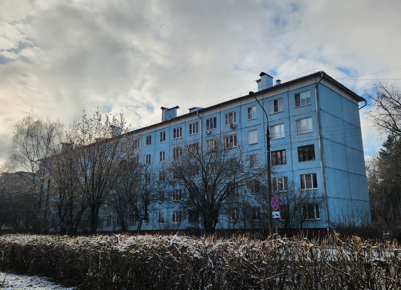 Podolsk, Народная улица, 14 / Улица Подольских Курсантов, 20