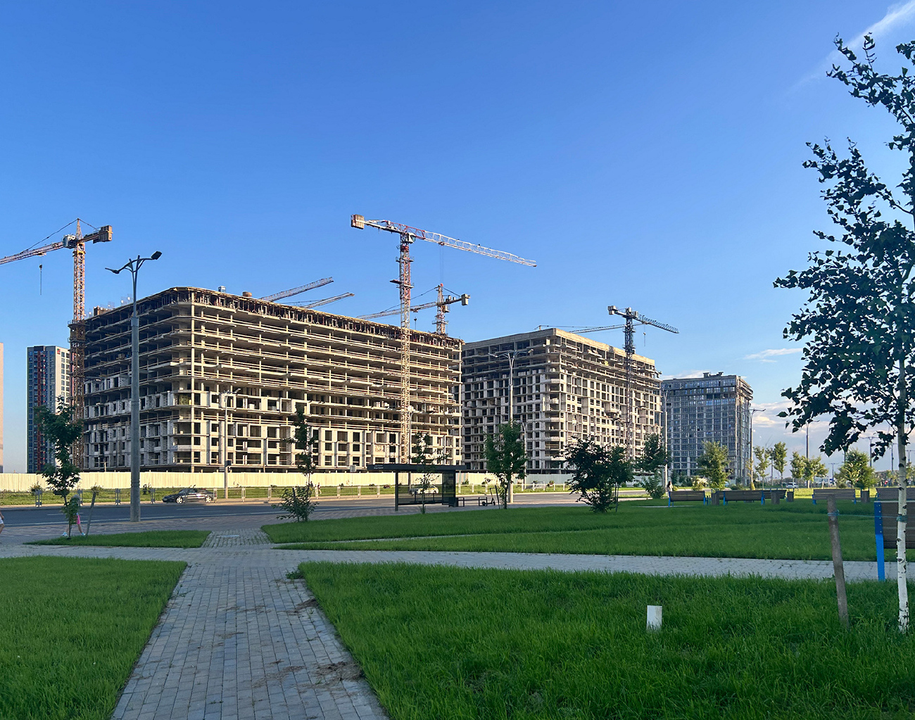 Минск, Проспект Мира, 7*; Улица Михаила Савицкого, 24*; Улица Михаила Савицкого, 27