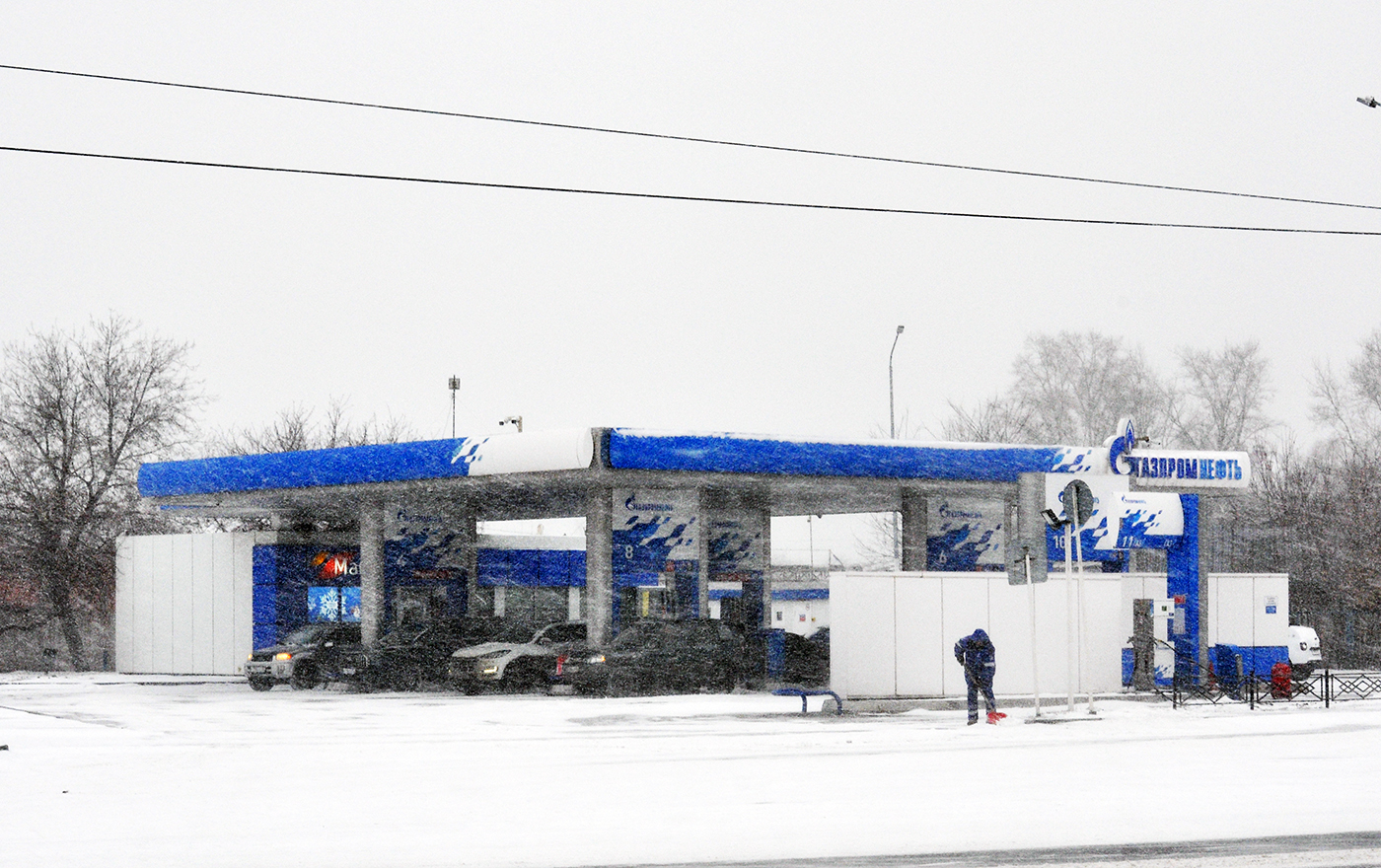 Омск, Улица 10 лет Октября, 180/5