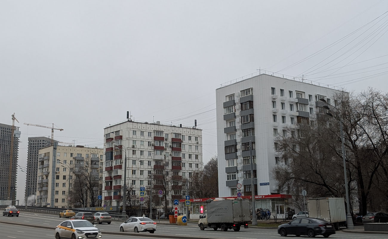 Москва, Волоколамское шоссе, 20 / Улица Константина Царёва, 2; Волоколамское шоссе, 18; Волоколамское шоссе, 16