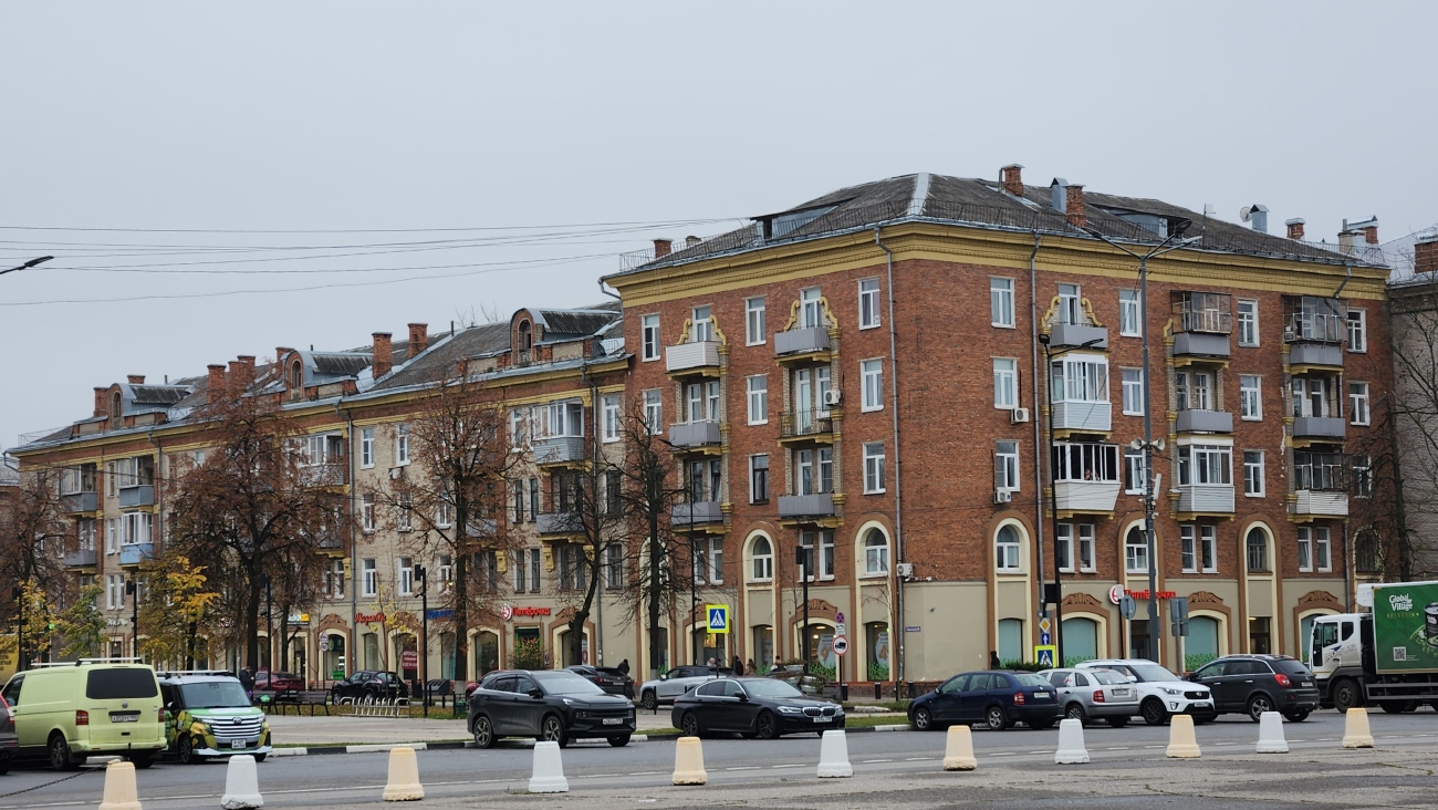 Жуковский, Улица Маяковского, 19; Улица Фрунзе, 9