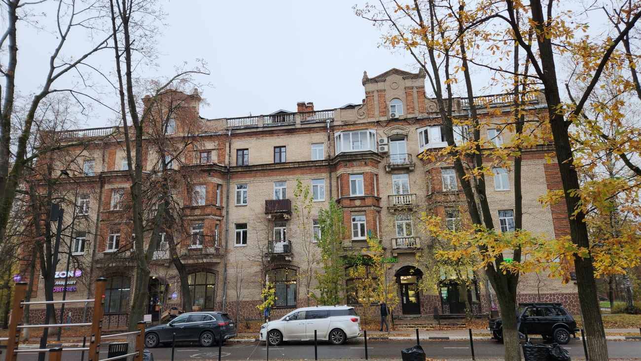 Zhukovsky, Улица Маяковского, 16