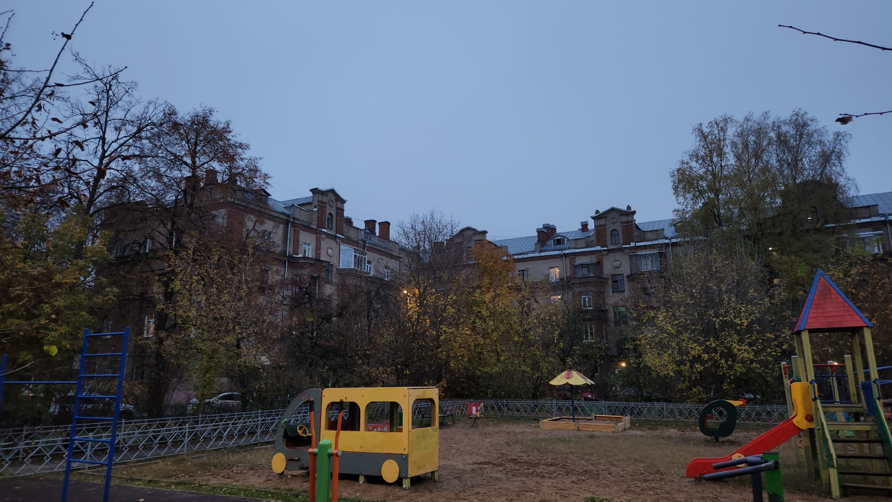 Жуковский, Улица Чкалова, 33