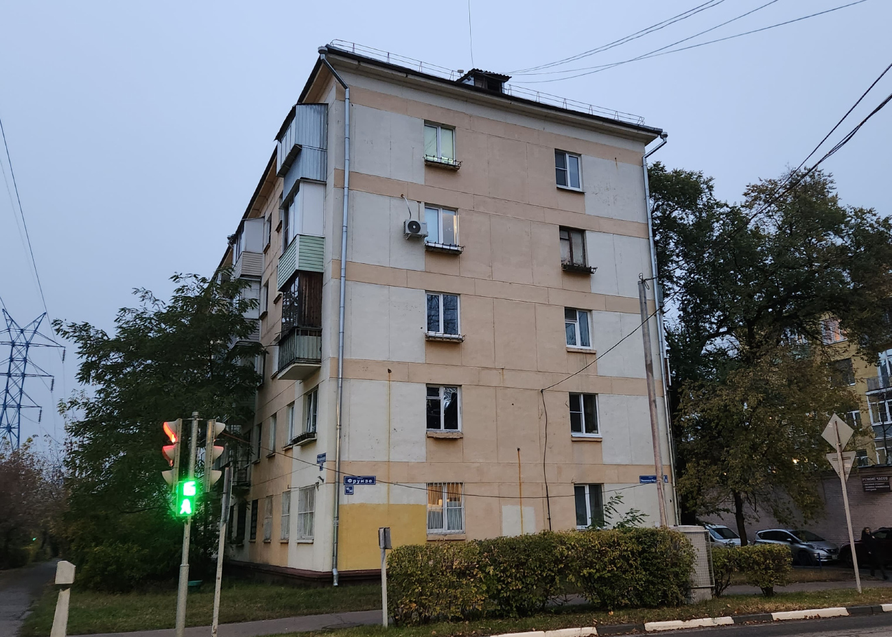 Жуковский, Улица Чкалова, 30