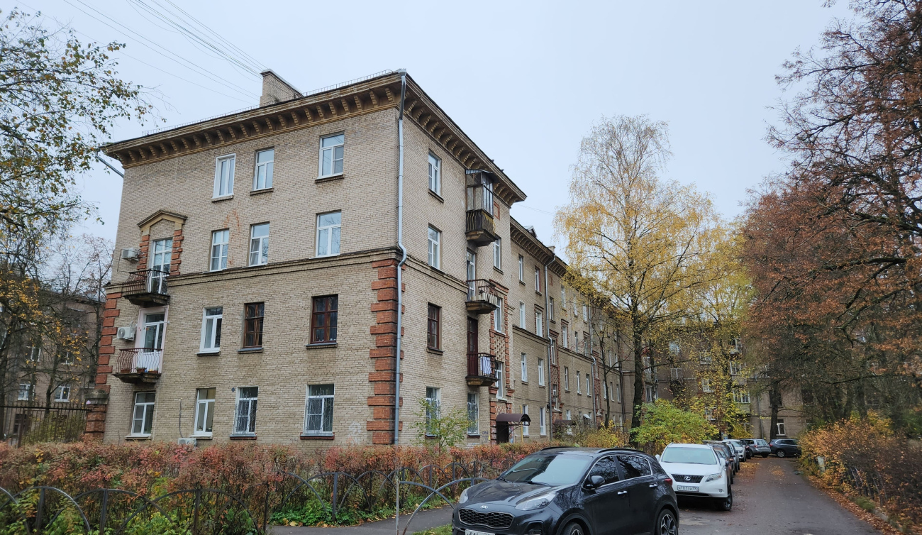 Жуковский, Улица Маяковского, 10