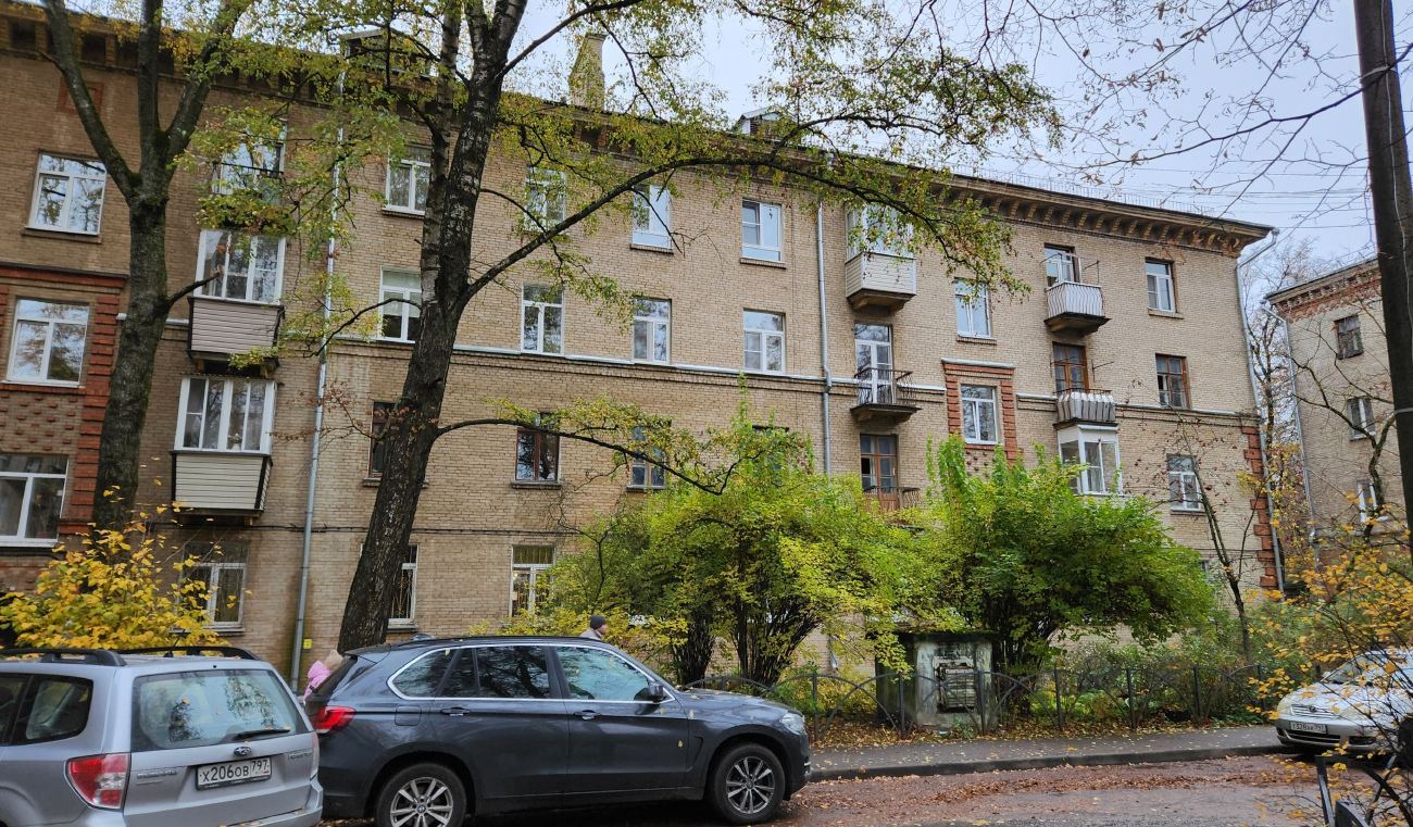 Жуковский, Улица Маяковского, 10