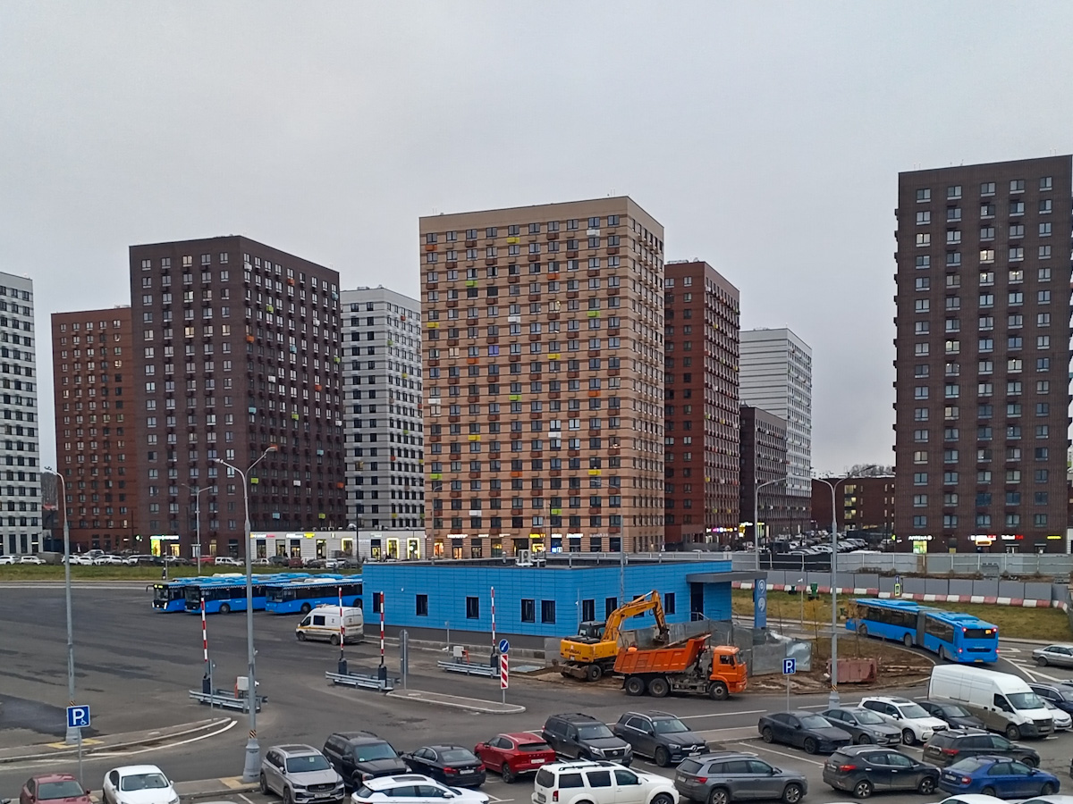 Поселение Сосенское, Улица Александры Монаховой, 85 корп. 2; Улица Александры Монаховой, 85А