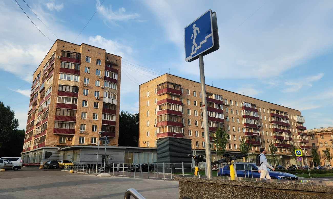 Москва, Улица Новая Башиловка, 4; Ленинградский проспект, 34