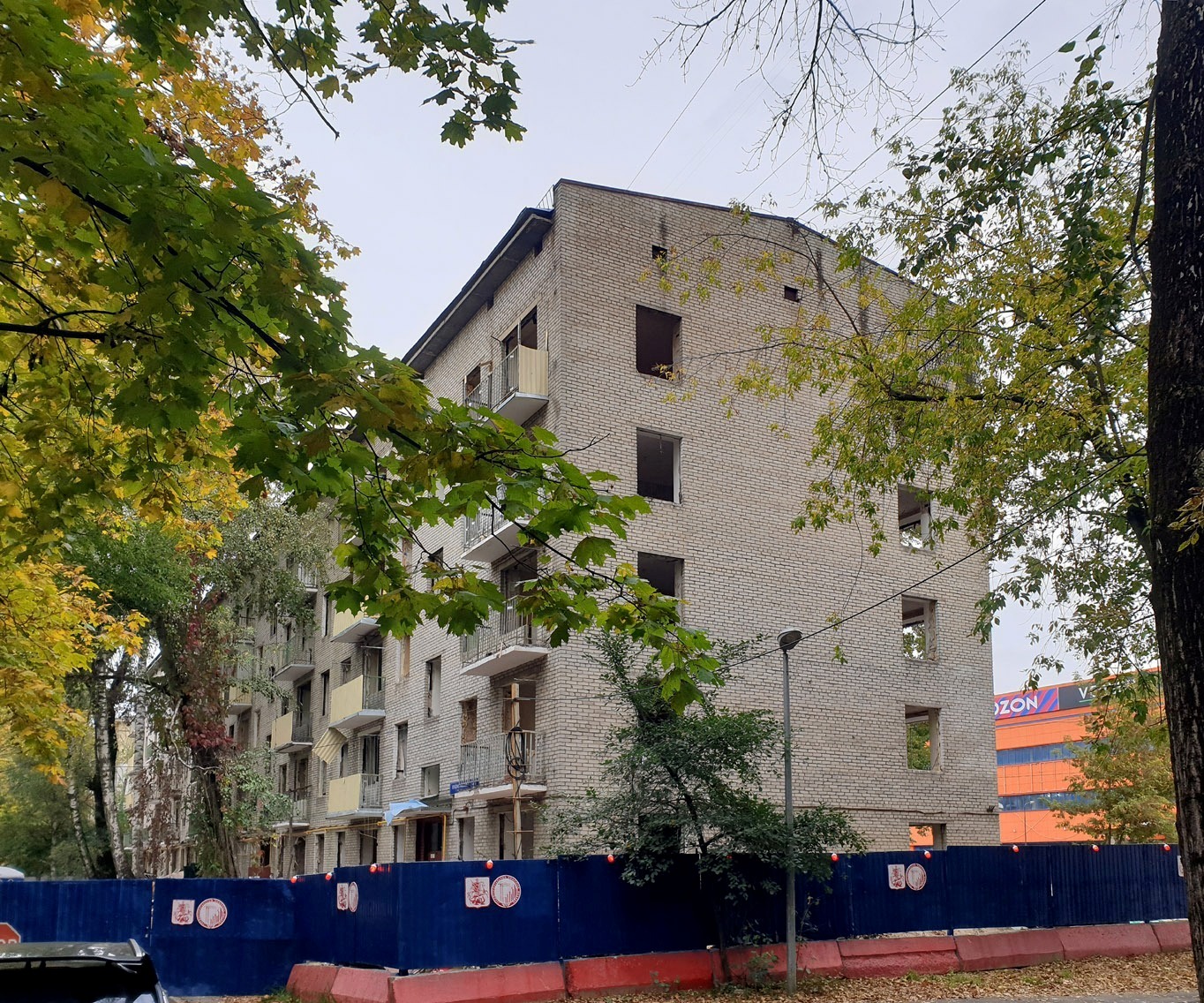 Москва, Локомотивный проезд, 3