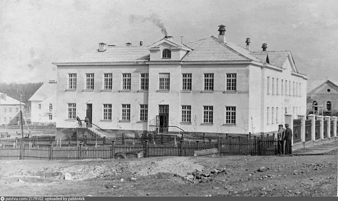 Кизел, прочие н.п., Посёлок Шахта, Клубная улица, 37