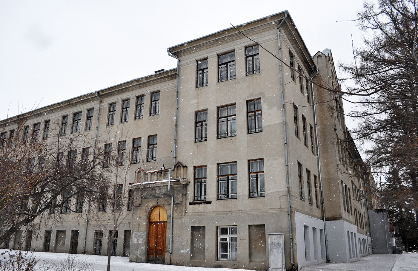 Omsk, Институтская площадь, 1