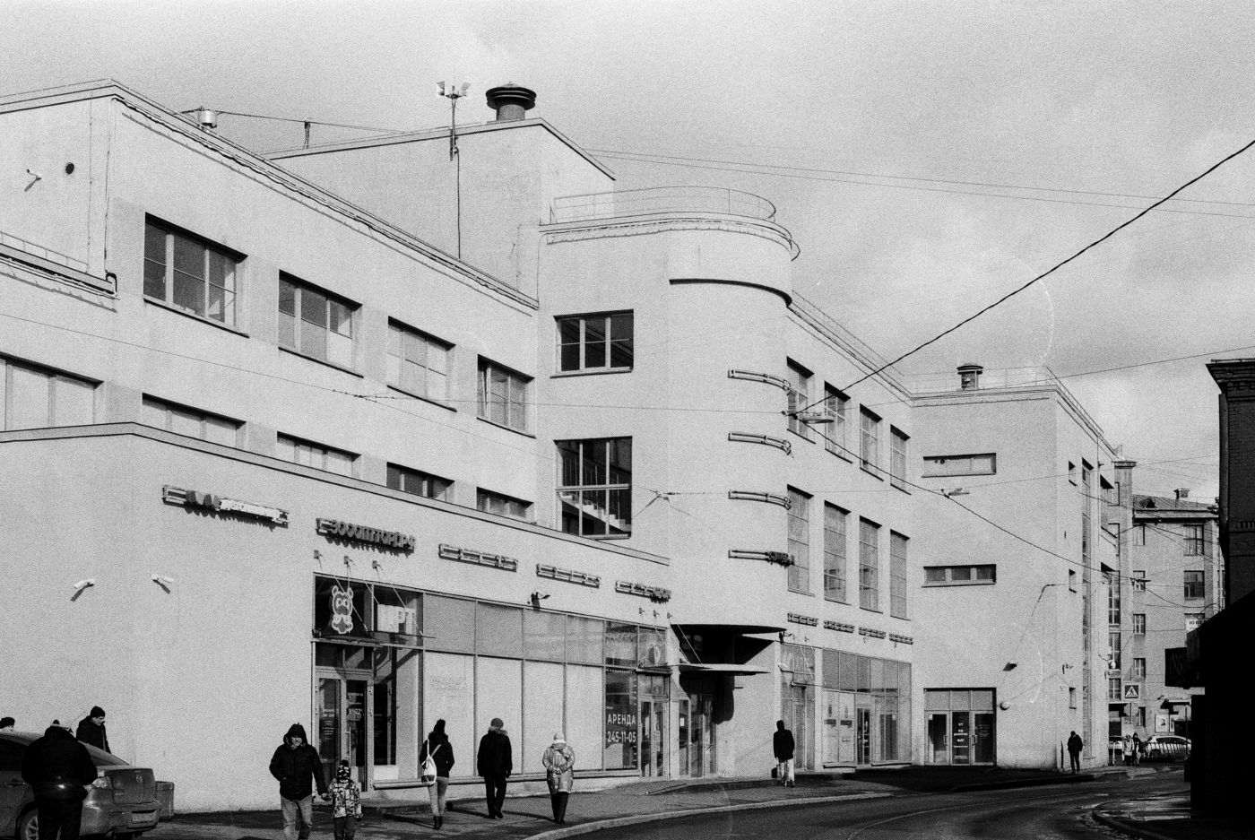 Санкт-Петербург, Площадь Стачек, 9