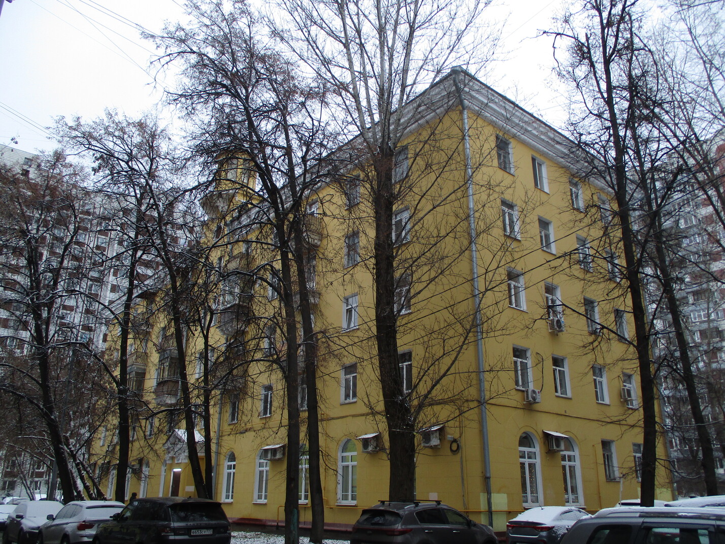 Москва, Средняя Первомайская улица, 21