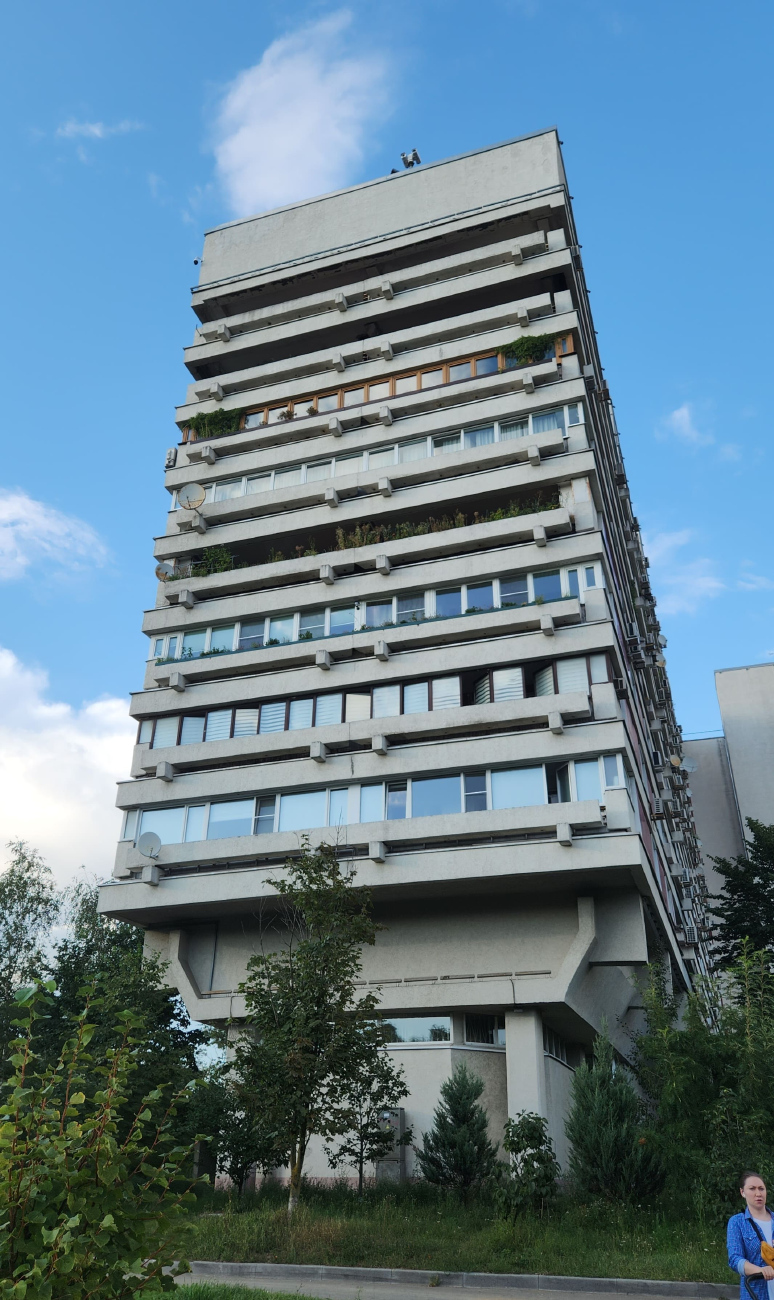 Москва, Осенняя улица, 2