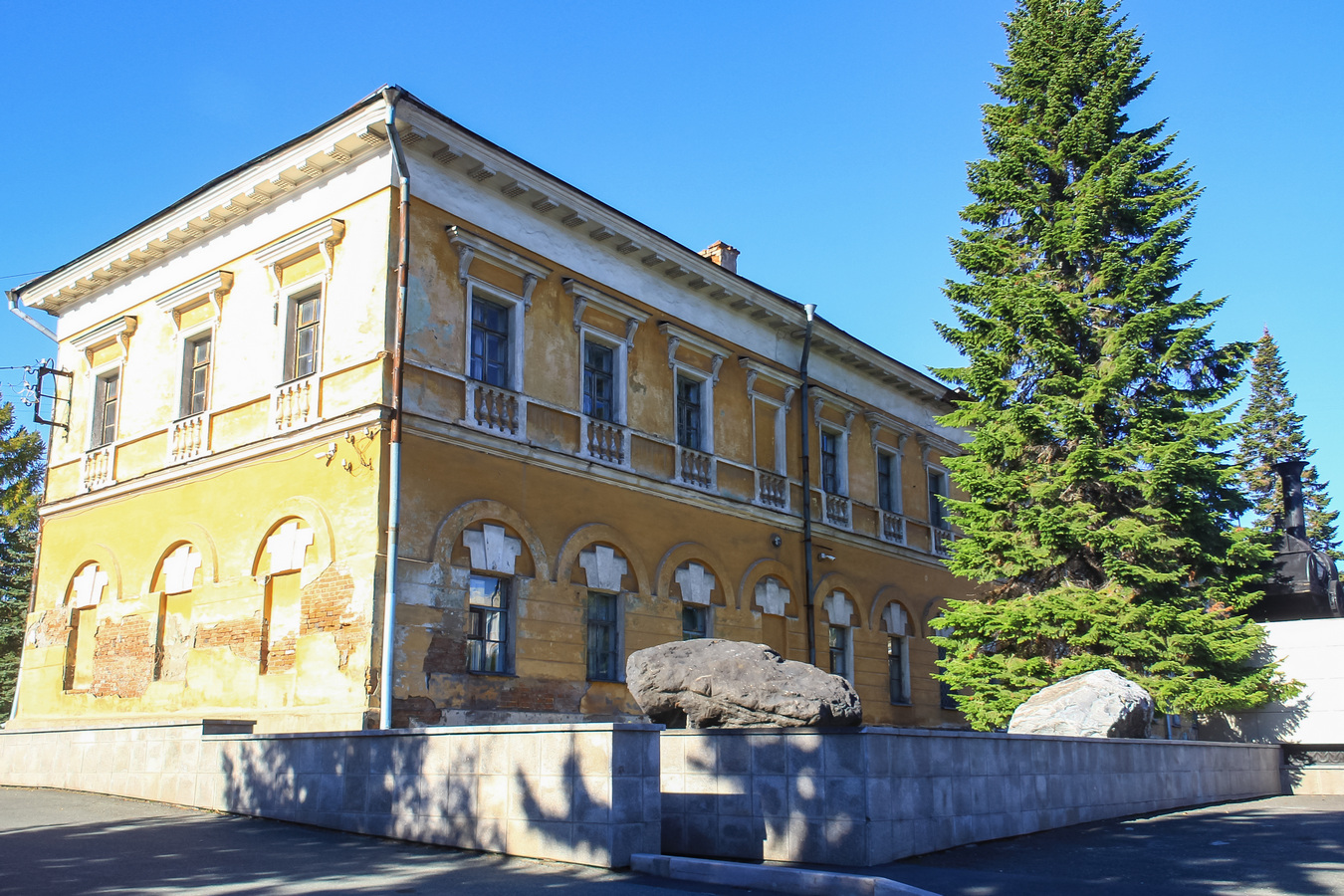 Нижний Тагил, ​Проспект Ленина, 1