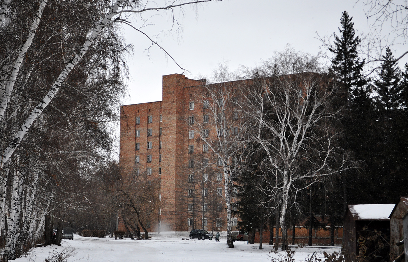 Омск, Сибаковская улица, 16 корп. 2