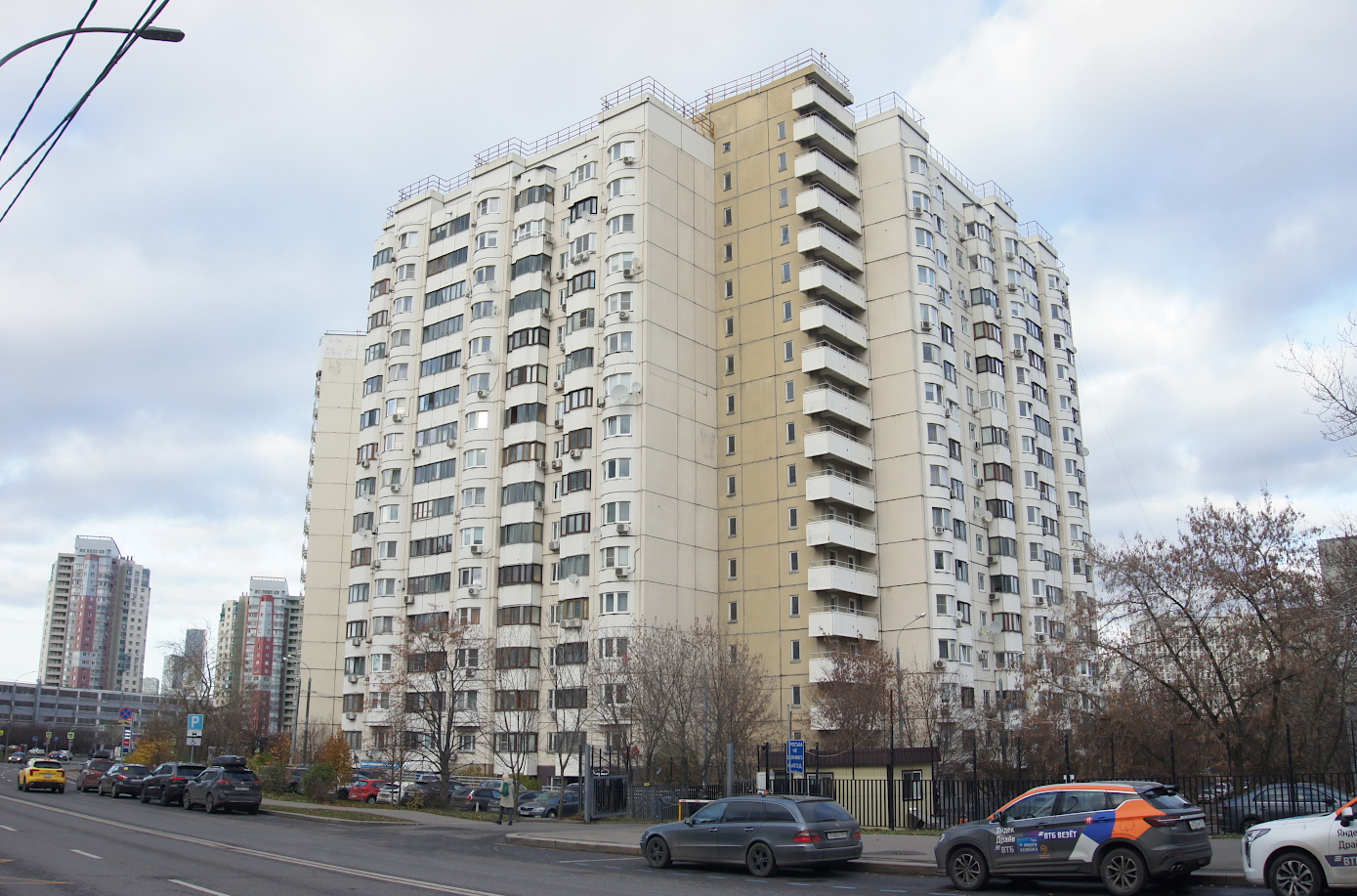 Москва, Улица Коштоянца, 47 корп. 2