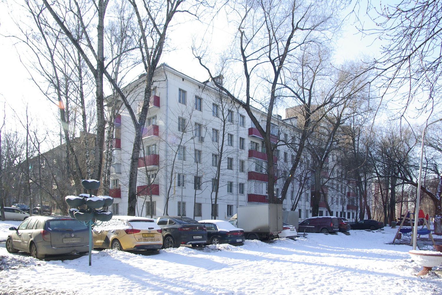 Москва, Азовская улица, 12 корп. 2