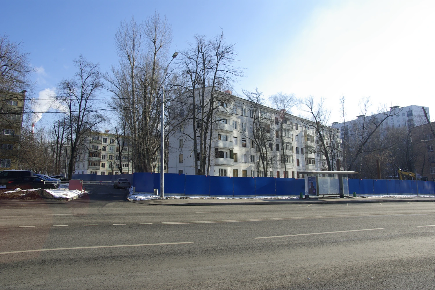 Москва, Нахимовский проспект, 17 корп. 2; Одесская улица, 3