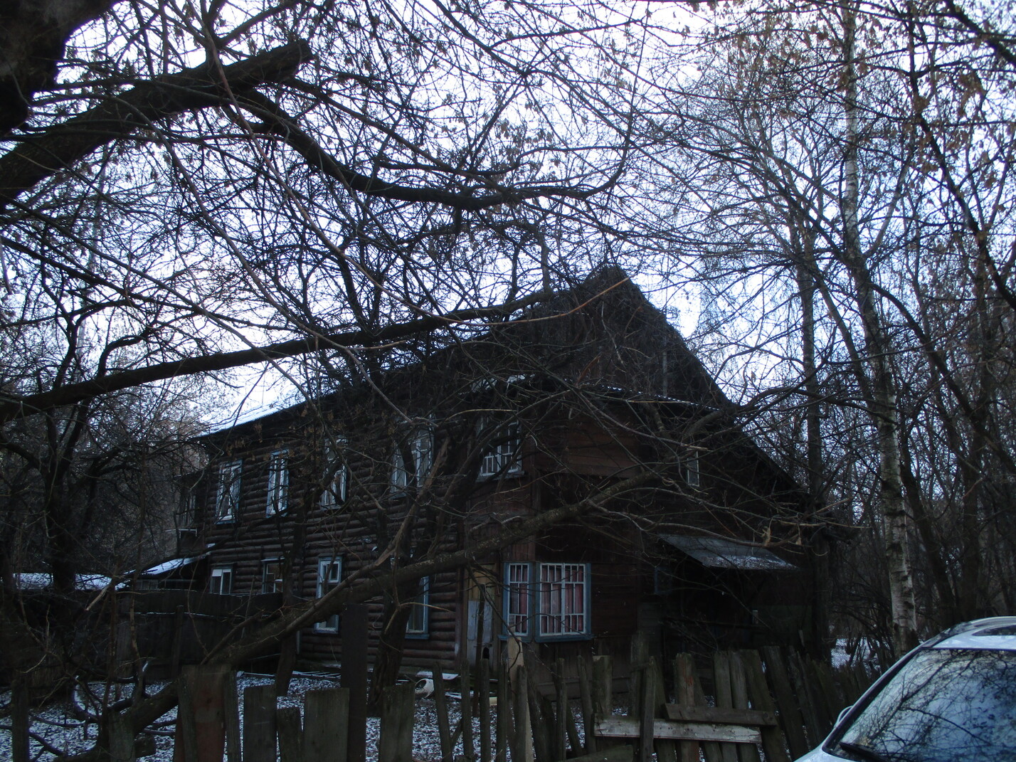 Щёлково, 2-й Центральный проезд, 5 / Коммунистическая улица, 3