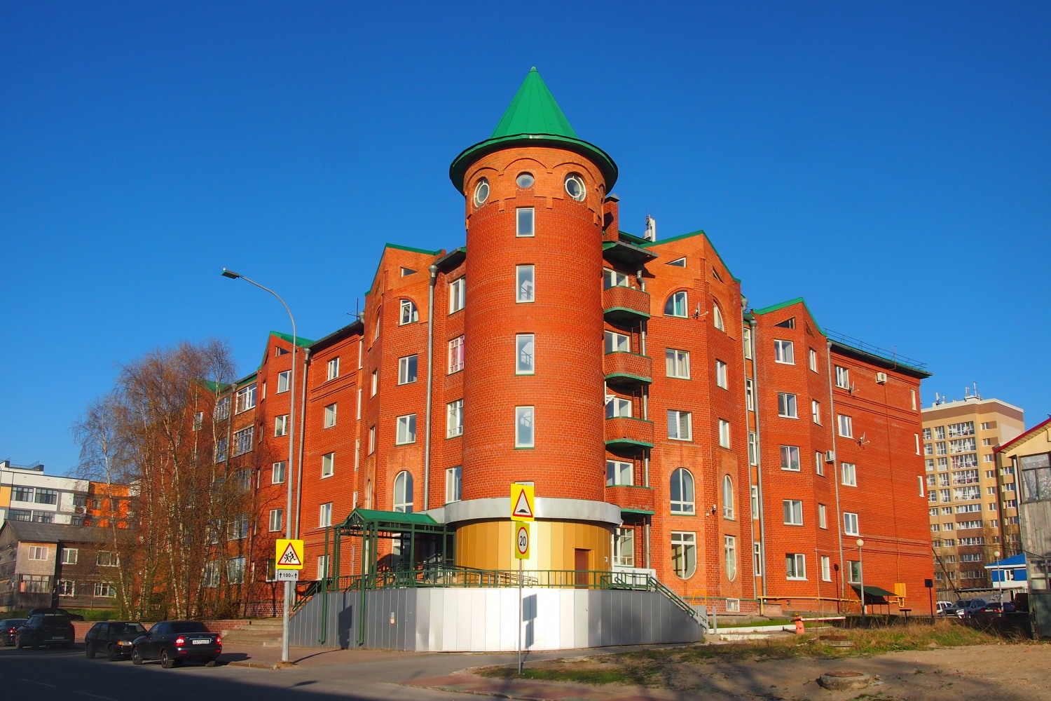 Ханты-Мансийск, Улица Ленина, 109