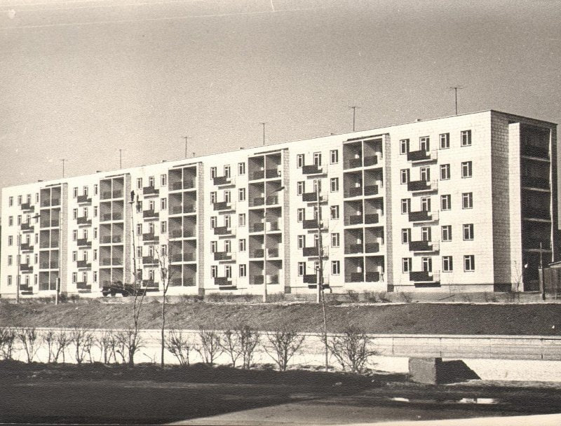 Астрахань, Набережная 1 Мая, 9