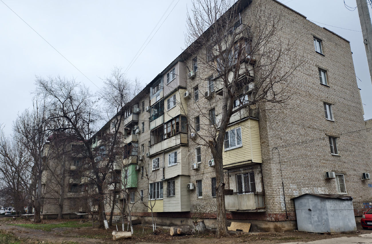 Astrakhan, Улица Куликова, 44