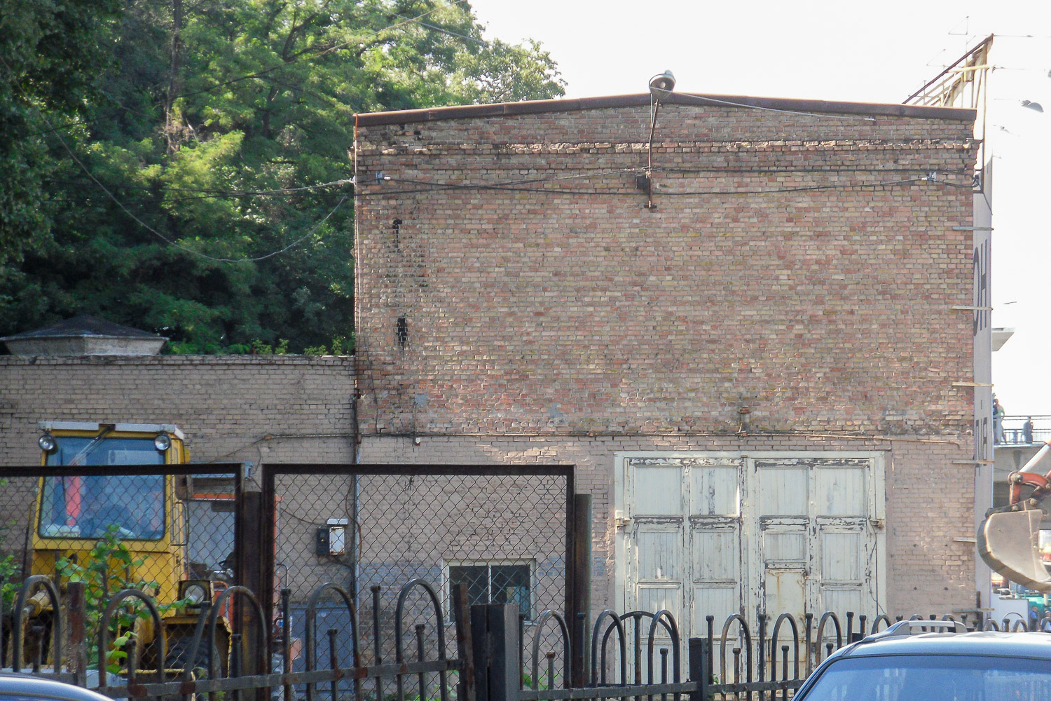 Киев, Набережное шоссе, 25