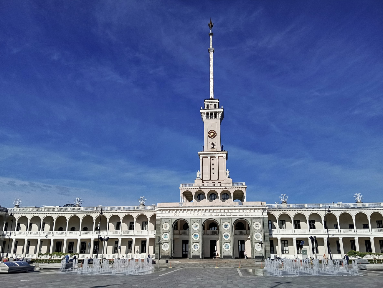 Москва, Ленинградское шоссе, 51