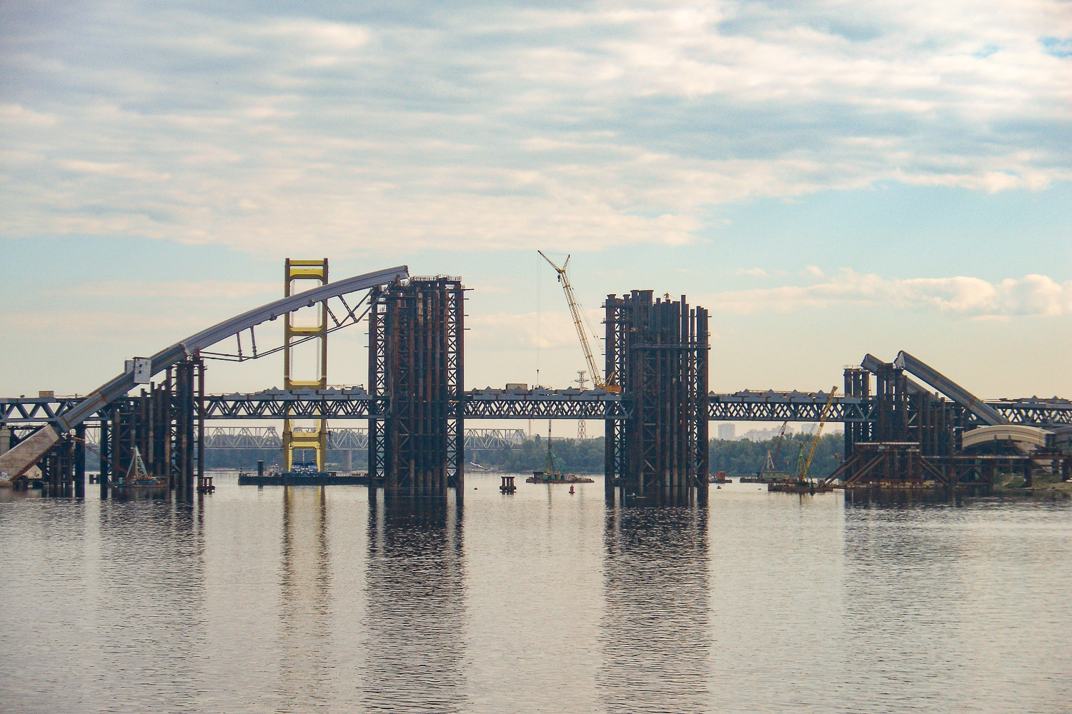Kyiv, Подольский мост