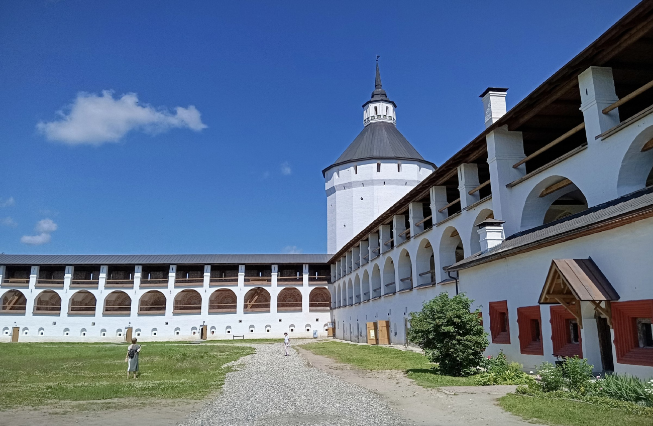 Кириллов, Кирилло-Белозерский монастырь, Московская башня