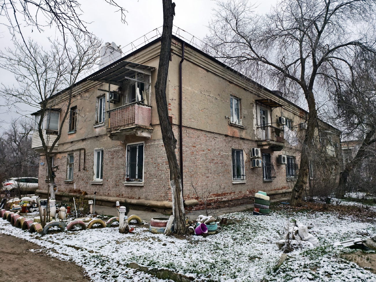 Астрахань, Заводская площадь, 37