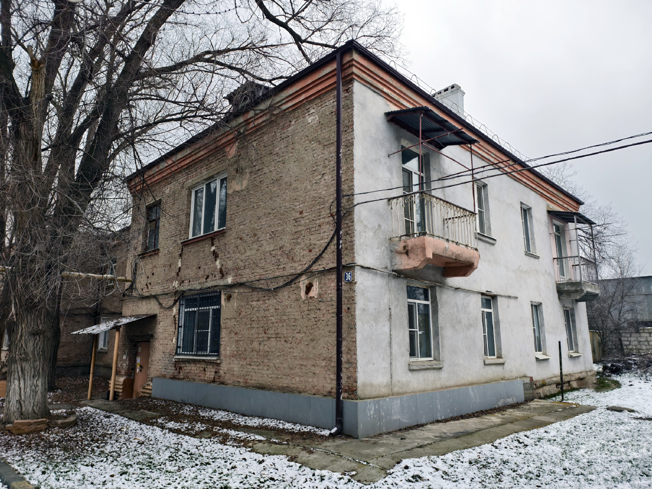 Астрахань, Заводская площадь, 36