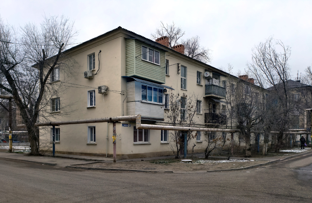 Astrakhan, Заводская площадь, 45