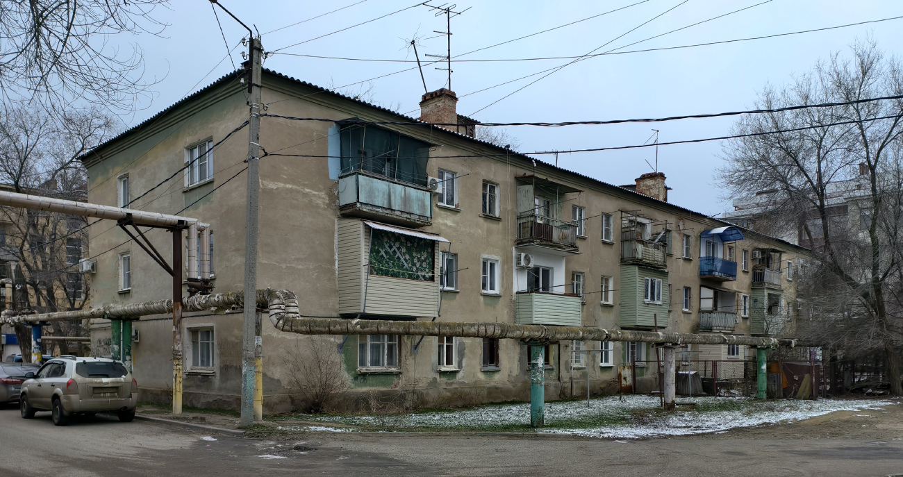 Astrakhan, Заводская площадь, 46