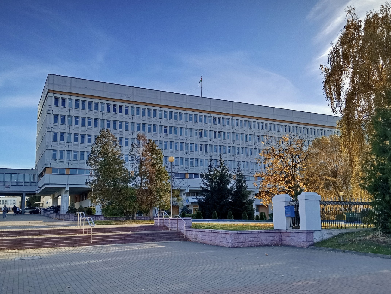 Минск, Проспект Независимости, 64