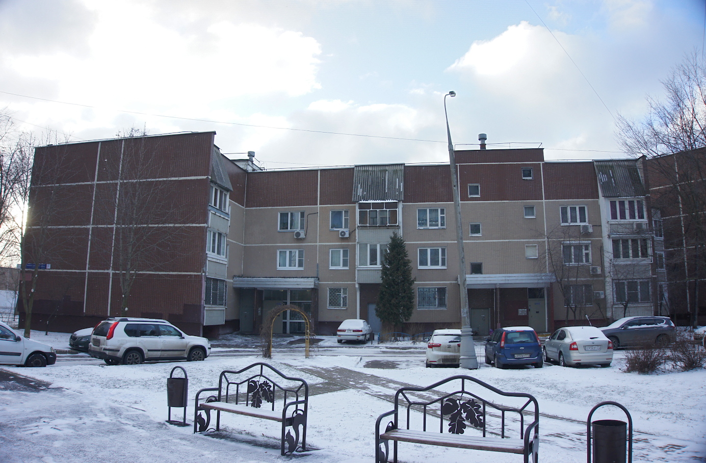 Москва, Новомарьинская улица, 12/12 корп. 2