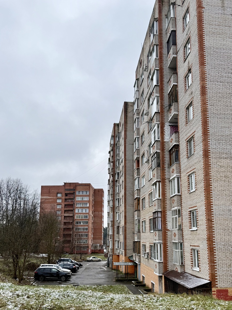 Красноармейск, Микрорайон Северный, 33; Микрорайон Северный, 35