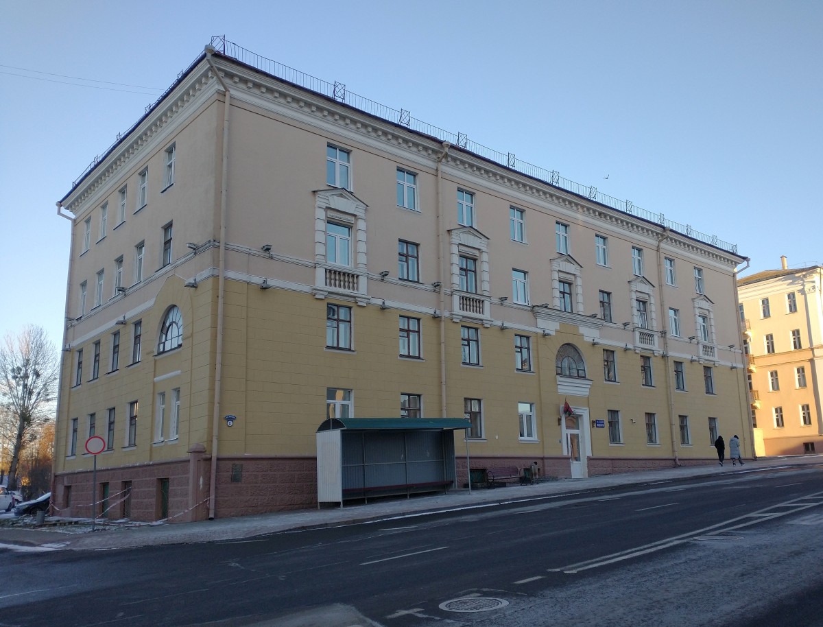 Гродно, Улица Парижской Коммуны, 6