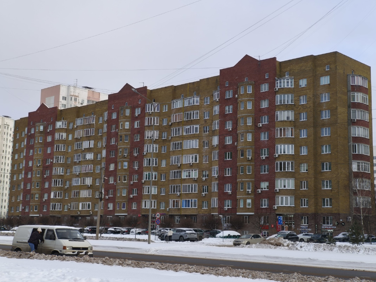 Курск, Проспект Вячеслава Клыкова, 8