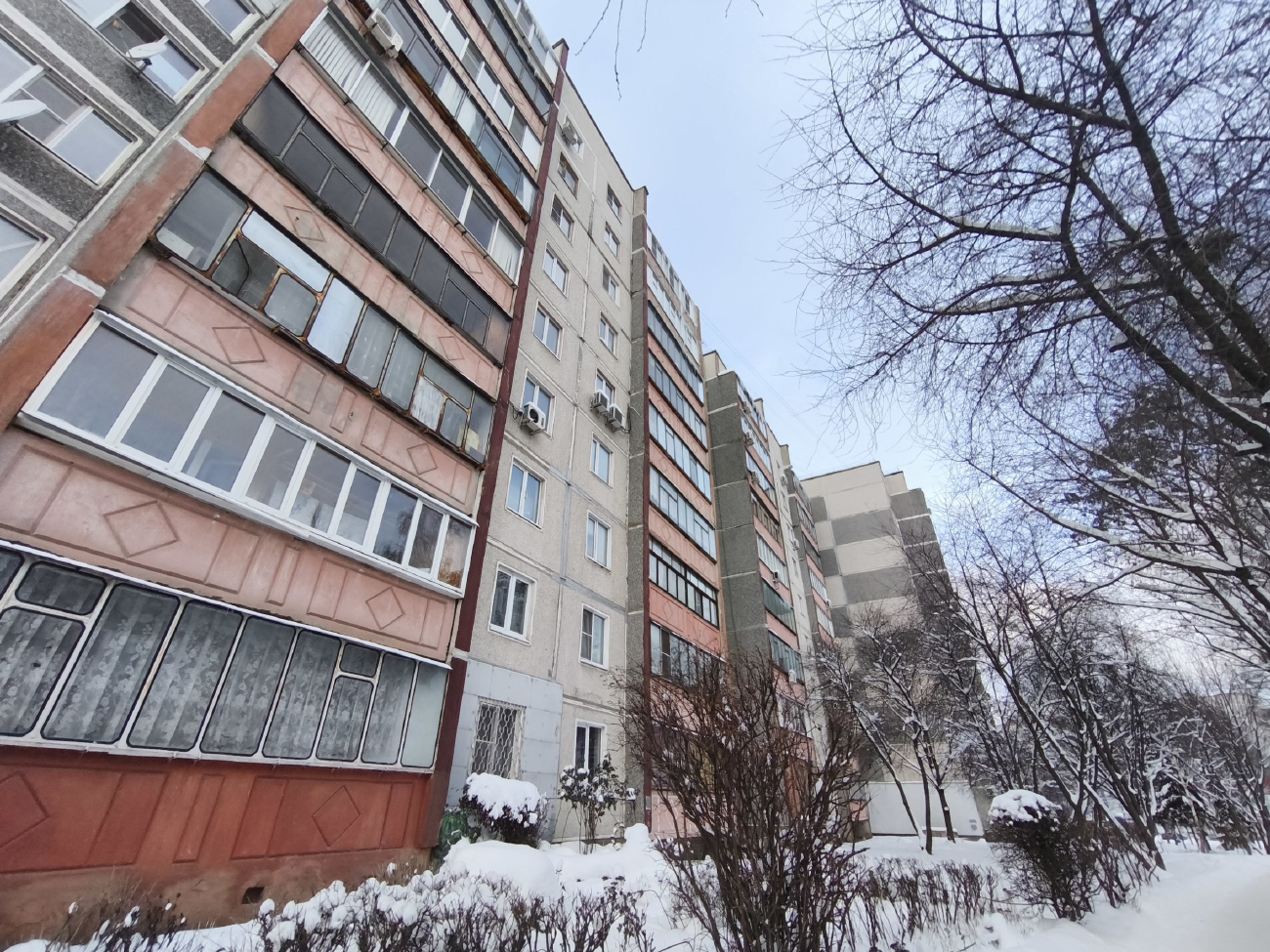 Kursk, Проспект Хрущёва, 33; Проспект Хрущёва, 31