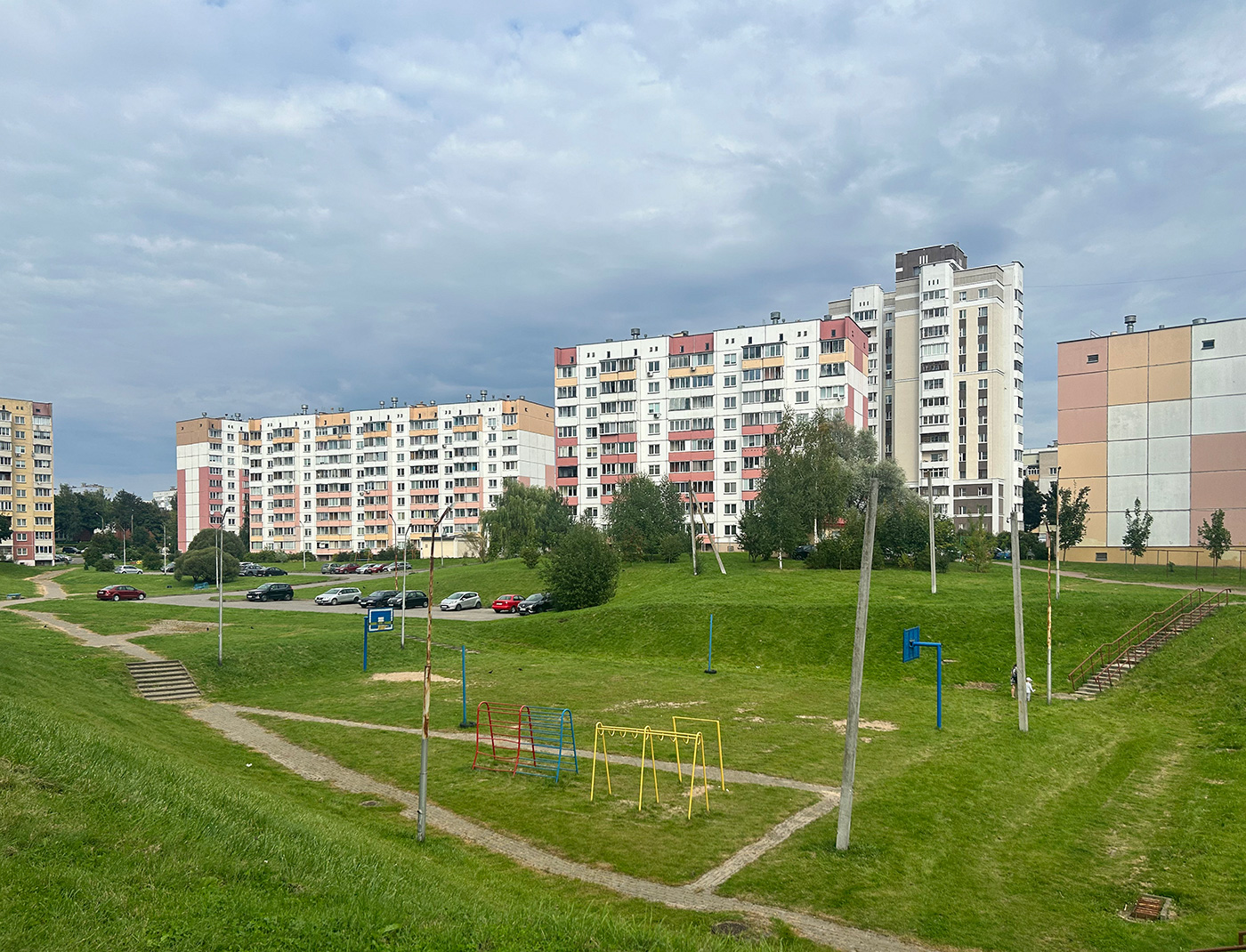 Witebsk, Улица Воинов-Интернационалистов, 28 корп. 2; Улица Воинов-Интернационалистов, 28 корп. 3; Улица Воинов-Интернационалистов, 30 корп. 2
